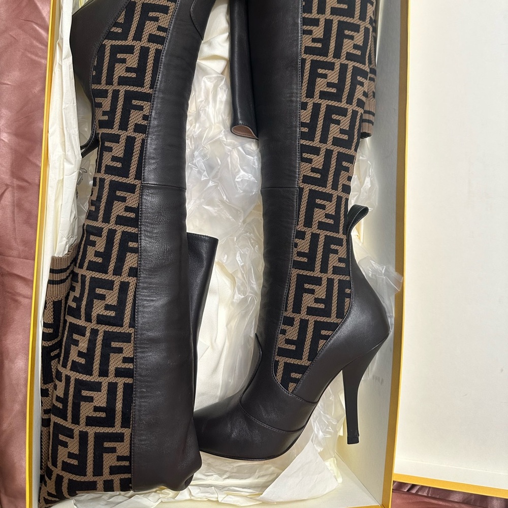 Fendi thigh high boots - Picture 2 of 9